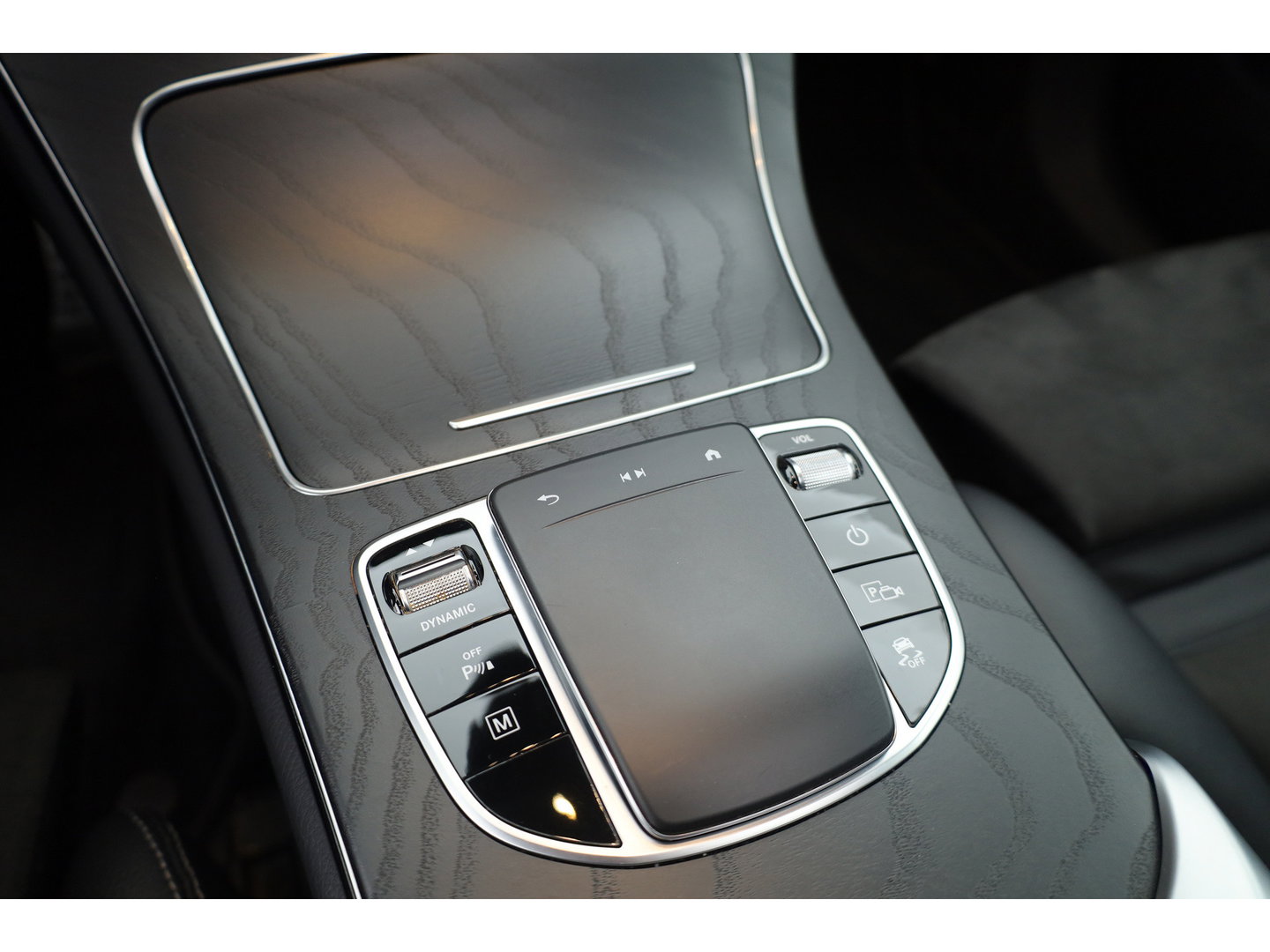 Mercedes-Benz GLC Coupé 300e 4MATIC AMG ORIG. NL | SOH 100% | Rijklaar! | Adapt. Cruise | Trekhaak | Pano | Matrix | 360cam | Burmester |