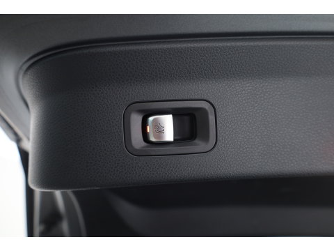 Mercedes-Benz GLC Coupé 300e 4MATIC AMG ORIG. NL | SOH 100% | Rijklaar! | Adapt. Cruise | Trekhaak | Pano | Matrix | 360cam | Burmester |