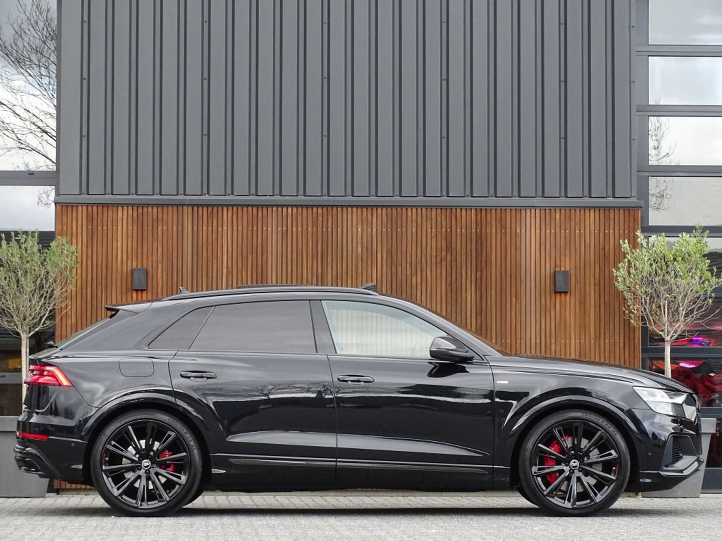 Audi Q8 55 TFSI e 381PK Quattro S line / Carbon / 23'' / B&O / 360°