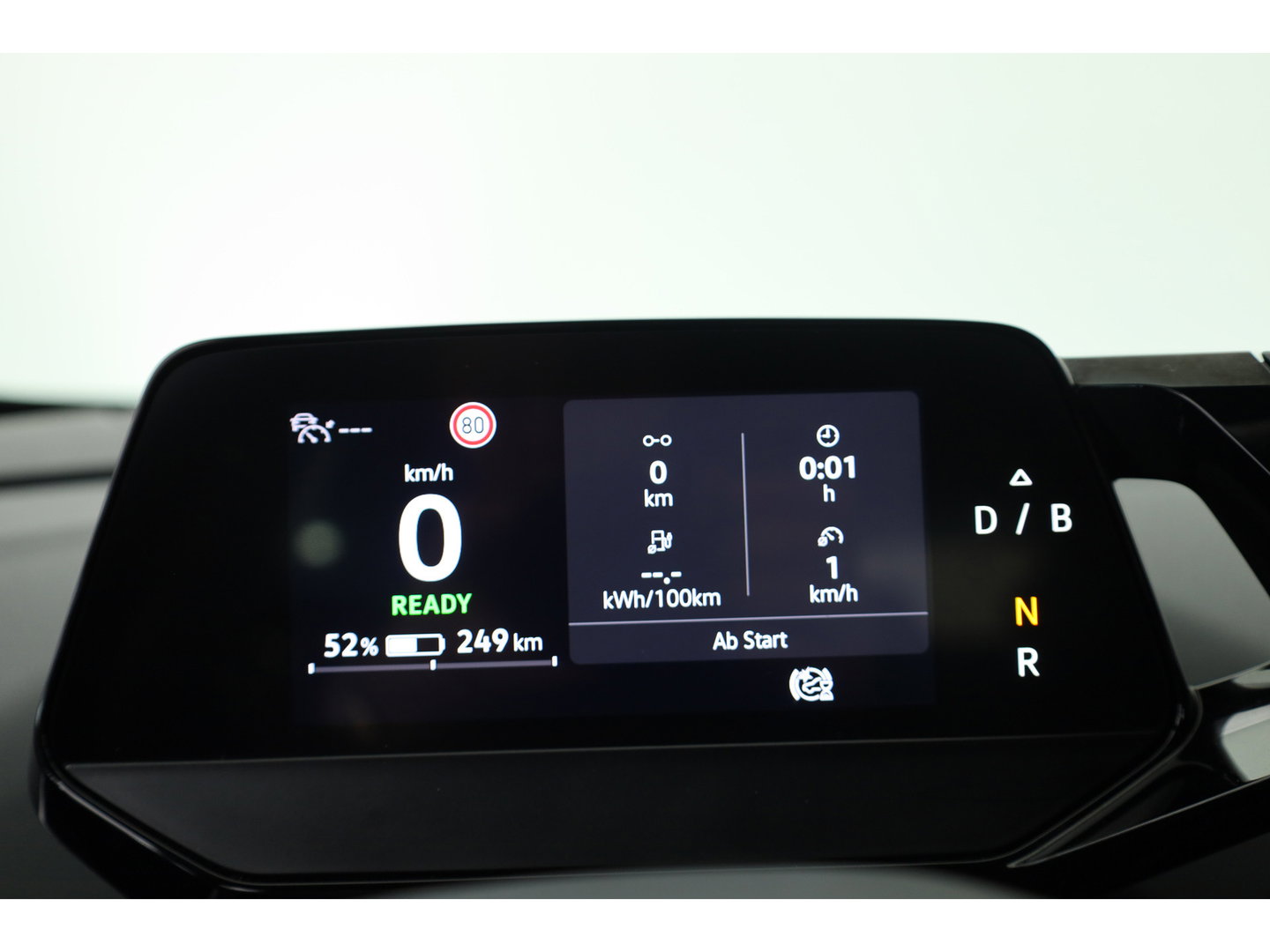 Volkswagen ID.4 Pro 77 kWh SOH 95% | RIJKLAAR!! | SOH 95% | Adapt. Cruise | CarPlay | Stoelverw. | Navi | Camera | PDC V+A