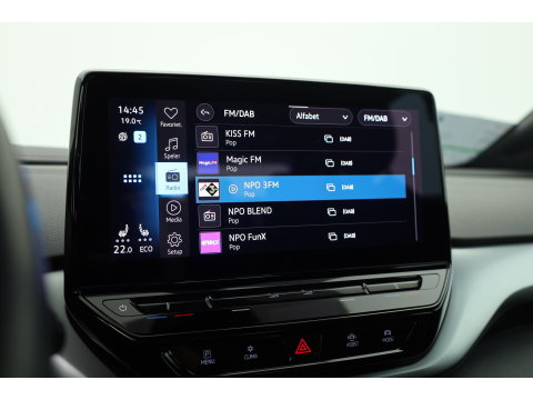 Volkswagen ID.4 Pro 77 kWh SOH 95% | RIJKLAAR!! | SOH 95% | Adapt. Cruise | CarPlay | Stoelverw. | Navi | Camera | PDC V+A