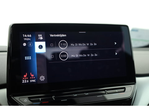Volkswagen ID.4 Pro 77 kWh SOH 95% | RIJKLAAR!! | SOH 95% | Adapt. Cruise | CarPlay | Stoelverw. | Navi | Camera | PDC V+A
