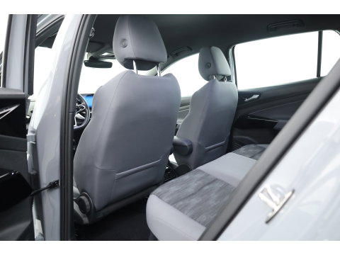 Volkswagen ID.4 Pro 77 kWh SOH 95% | RIJKLAAR!! | SOH 95% | Adapt. Cruise | CarPlay | Stoelverw. | Navi | Camera | PDC V+A