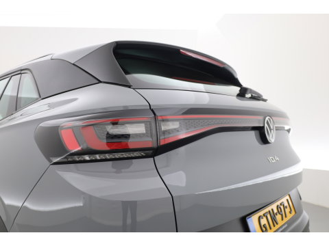 Volkswagen ID.4 Pro 77 kWh SOH 95% | RIJKLAAR!! | SOH 95% | Adapt. Cruise | CarPlay | Stoelverw. | Navi | Camera | PDC V+A