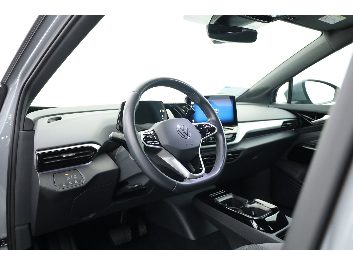 Volkswagen ID.4 Pro 77 kWh SOH 95% | RIJKLAAR!! | SOH 95% | Adapt. Cruise | CarPlay | Stoelverw. | Navi | Camera | PDC V+A