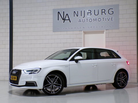 Audi A3 Sportback 1.4 e-tron Sport Pro Line plus Apple-Carplay Stoelverwarming Full-LED Android-Auto Parkeersensoren Navigatie