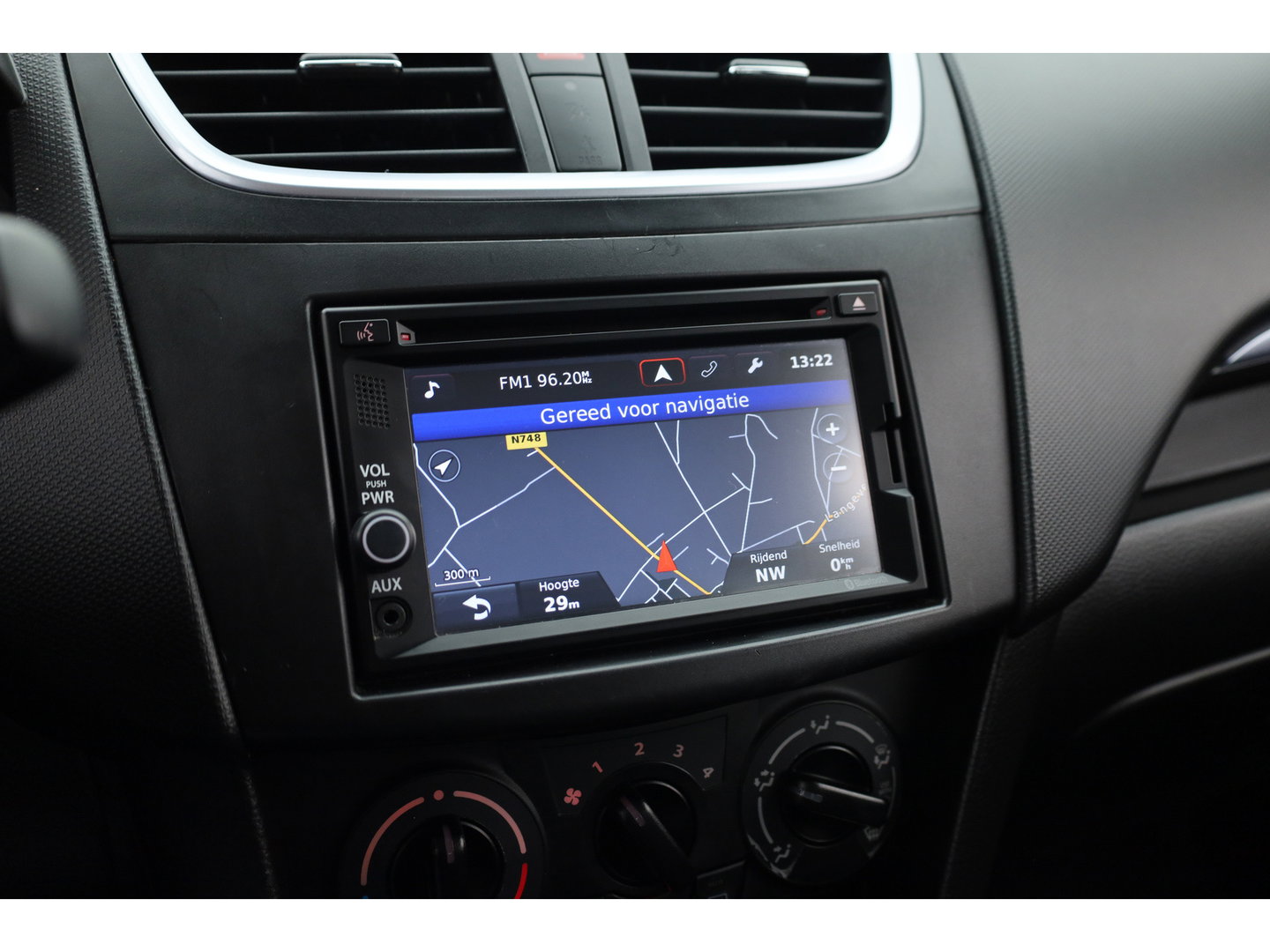 Suzuki Swift 1.2 S-Edition EASSS | Rijklaar! | Navi | Cruise Control | PDC A | Airco | Bluetooth | 16''