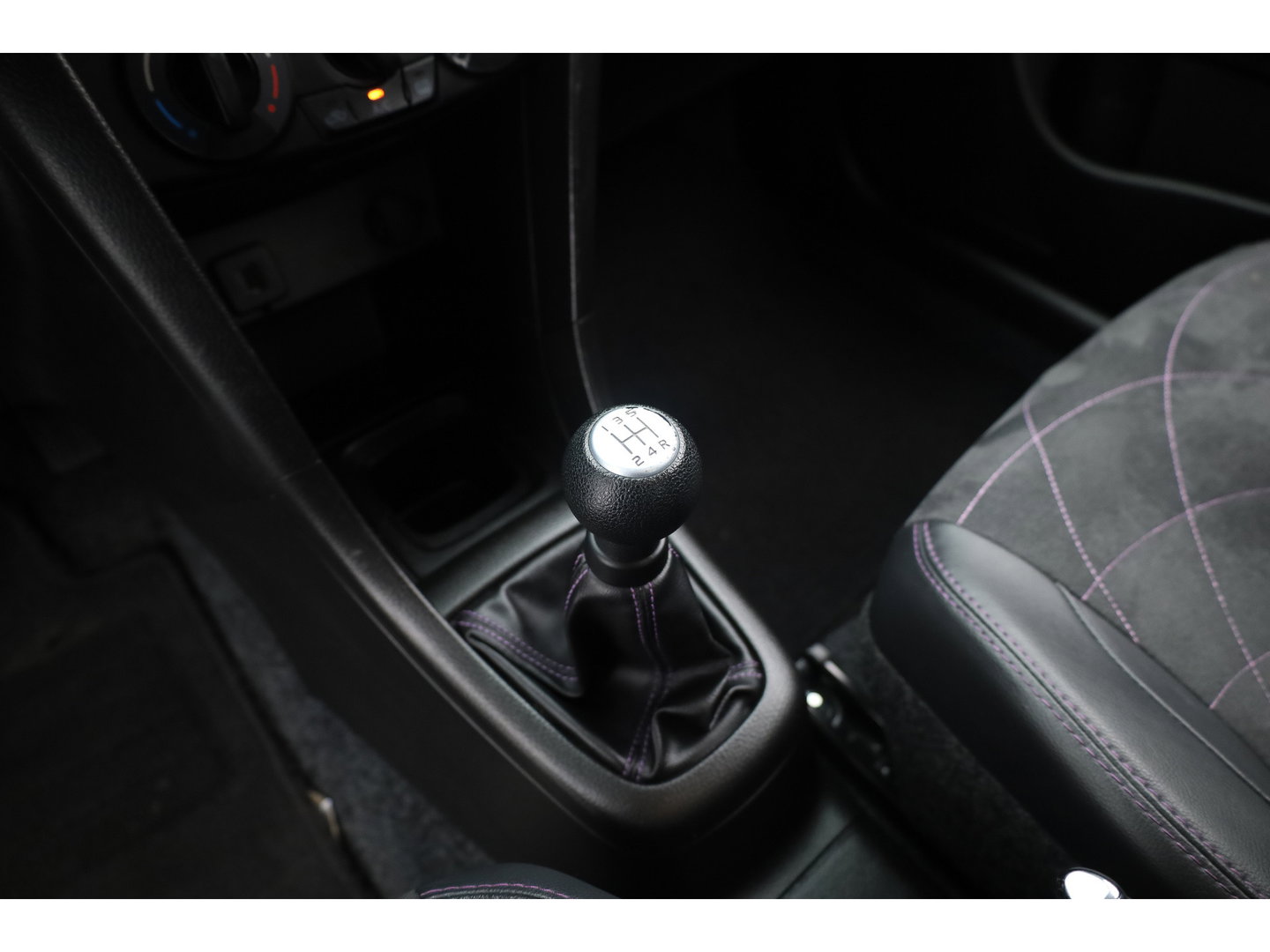 Suzuki Swift 1.2 S-Edition EASSS | Rijklaar! | Navi | Cruise Control | PDC A | Airco | Bluetooth | 16''