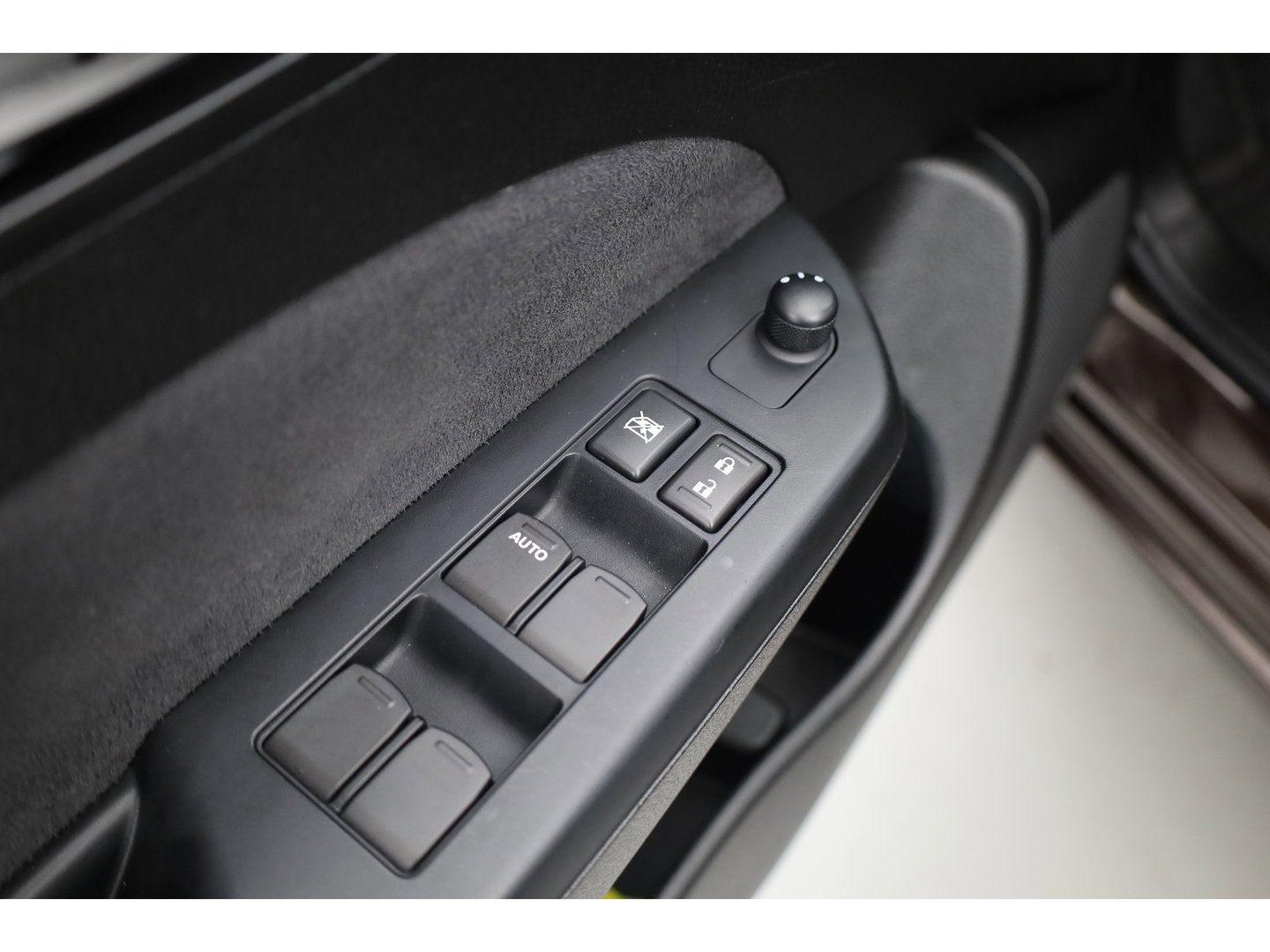 Suzuki Swift 1.2 S-Edition EASSS | Rijklaar! | Navi | Cruise Control | PDC A | Airco | Bluetooth | 16''