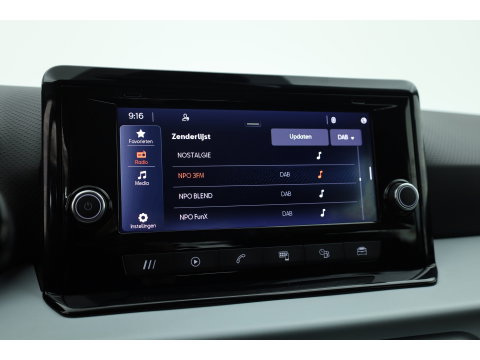 SEAT Ibiza 1.0 EcoTSI Style Online | RIJKLAAR!! | CarPlay | Stoelverw. | Regensensor | Cruise | Airco | DAB | PDC A | 15"