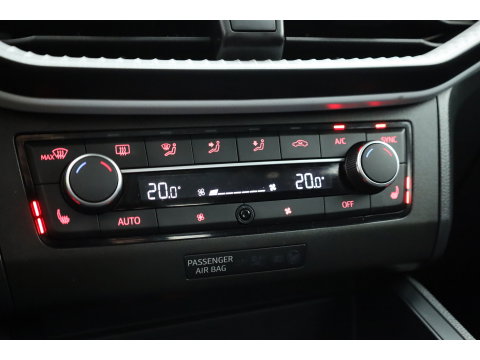 SEAT Ibiza 1.0 EcoTSI Style Online | RIJKLAAR!! | CarPlay | Stoelverw. | Regensensor | Cruise | Airco | DAB | PDC A | 15"