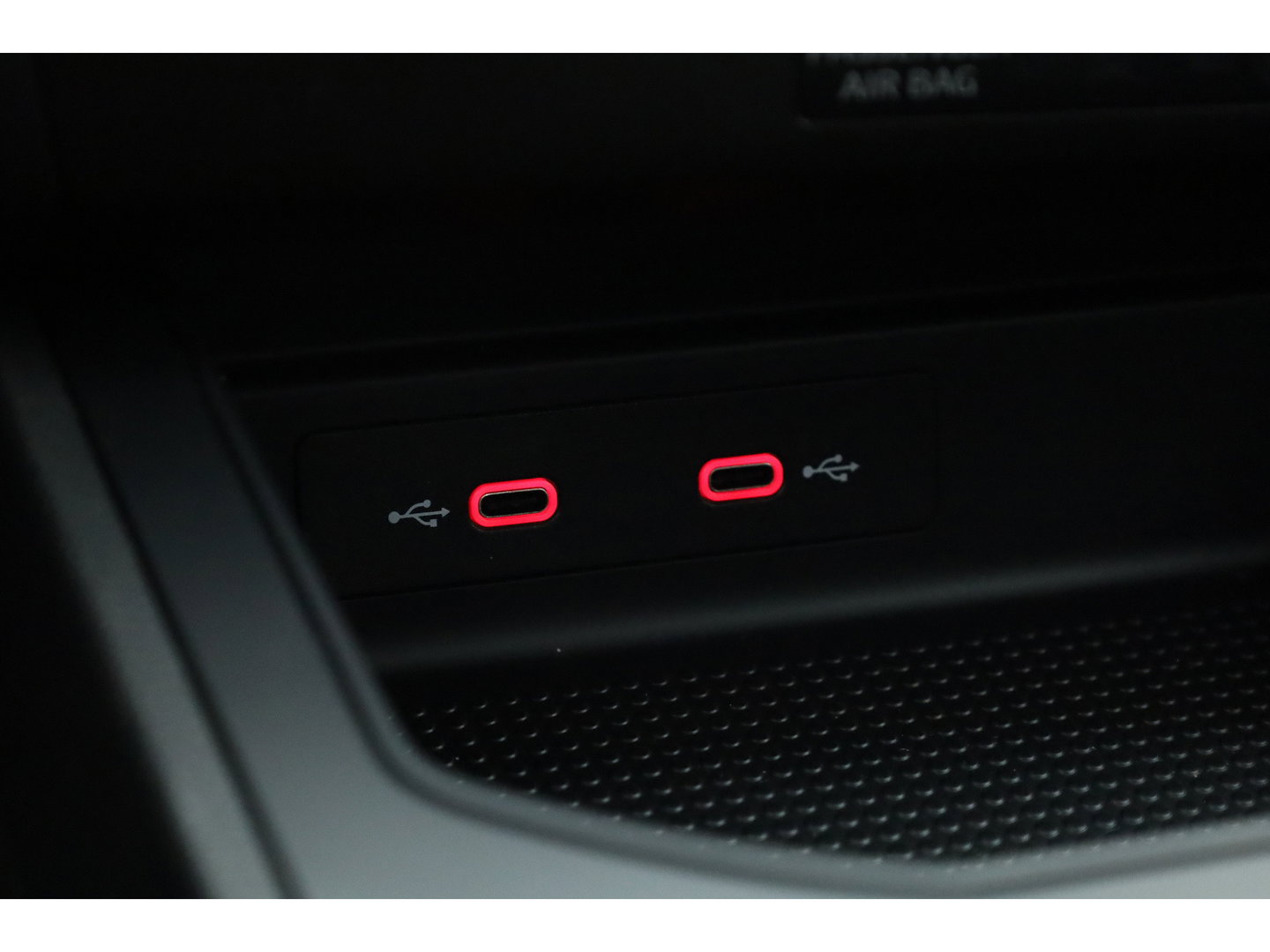 SEAT Ibiza 1.0 EcoTSI Style Online | RIJKLAAR!! | CarPlay | Stoelverw. | Regensensor | Cruise | Airco | DAB | PDC A | 15"