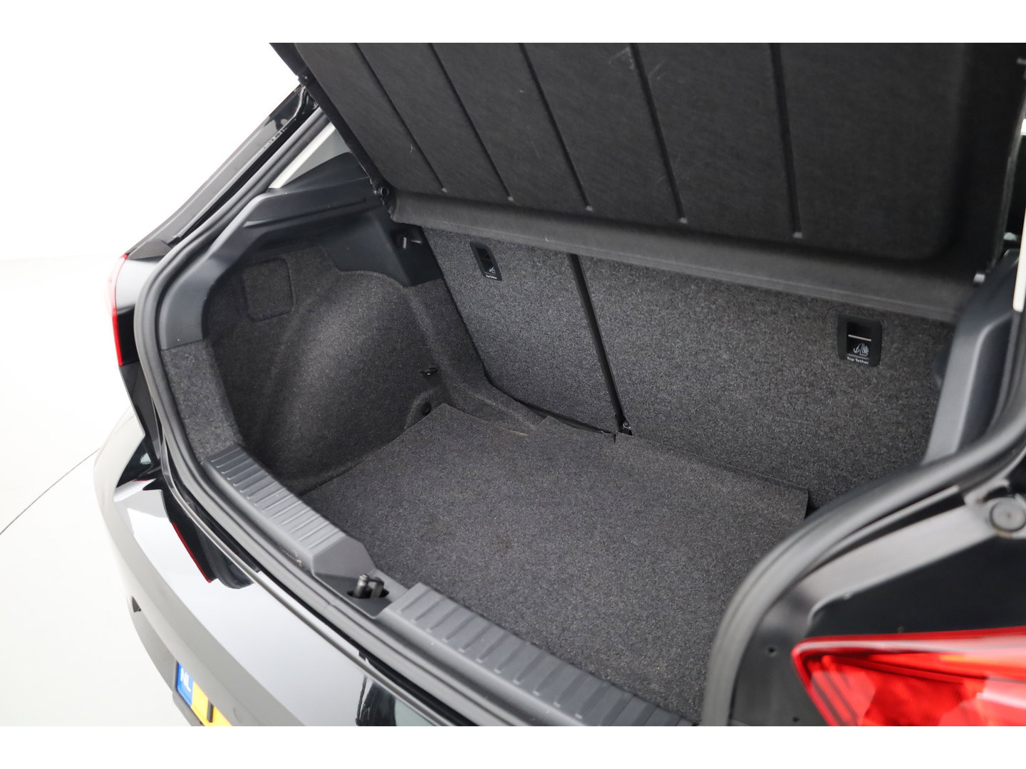 SEAT Ibiza 1.0 EcoTSI Style Online | RIJKLAAR!! | CarPlay | Stoelverw. | Regensensor | Cruise | Airco | DAB | PDC A | 15"