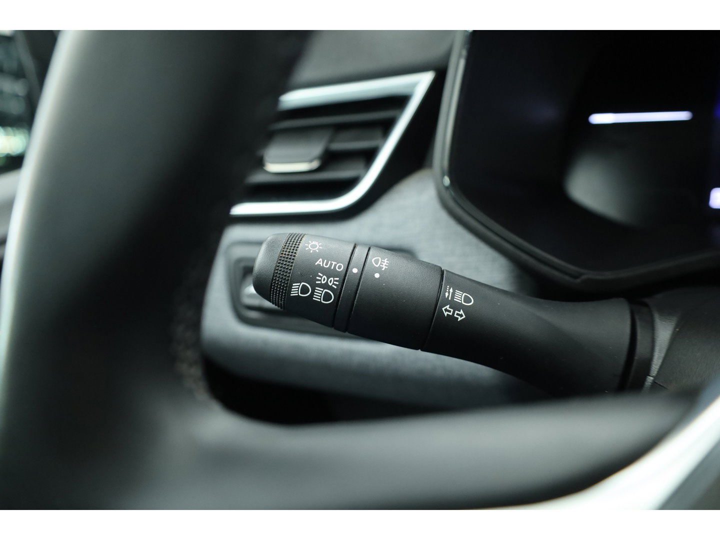 Renault Clio 1.0 TCe 90 GPF evolution | Rijklaar! | Cruise Control | Camera | PDC A | All Season | Apple CarPlay | 16''