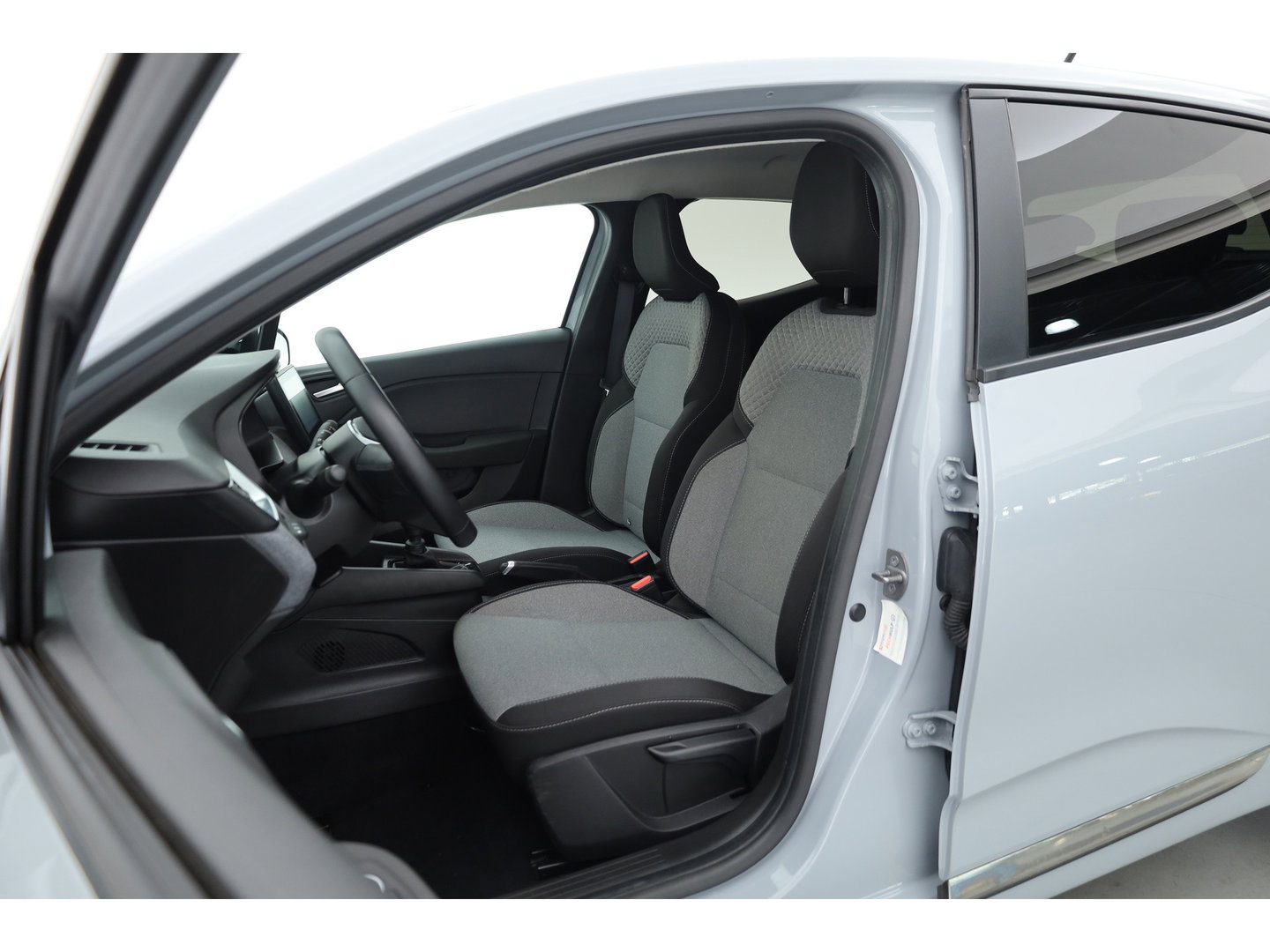 Renault Clio 1.0 TCe 90 GPF evolution | Rijklaar! | Cruise Control | Camera | PDC A | All Season | Apple CarPlay | 16''