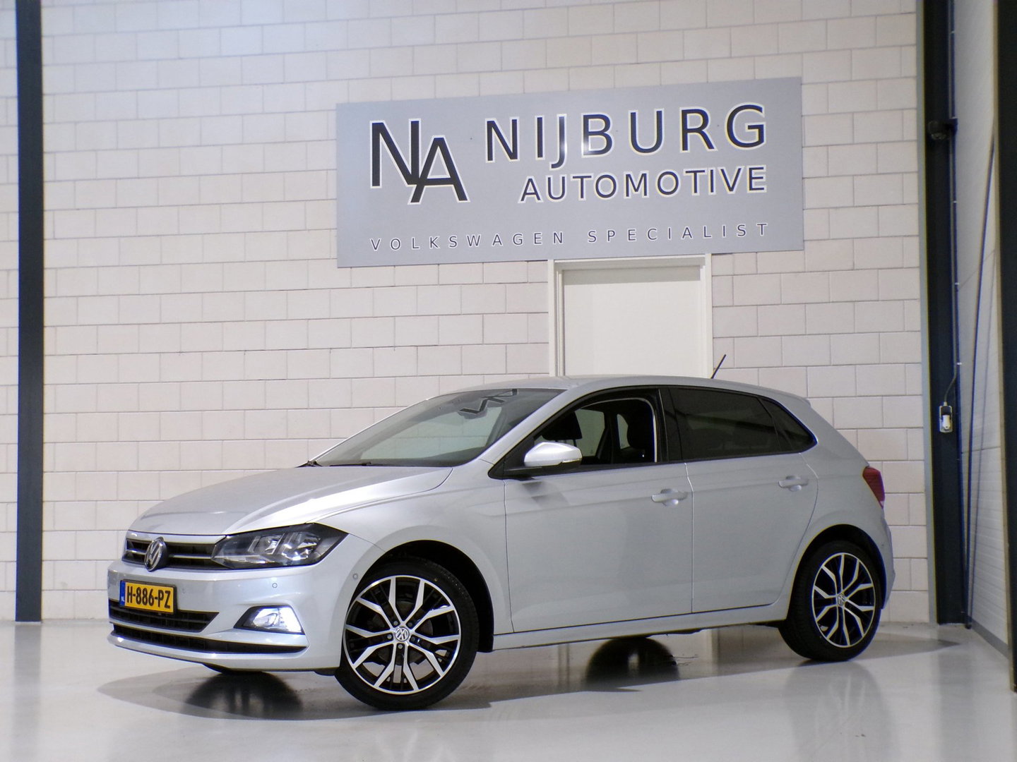 Volkswagen Polo 1.0 TSI Comfortline "Origineel NL!" Apple-Carplay Trekhaak Parkeersensor Adaptive-Cruise Climatronic "1e eigenaar"