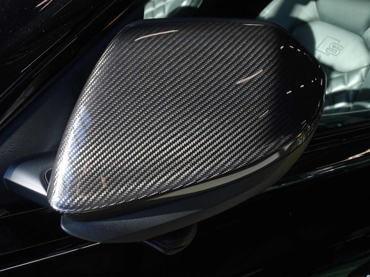 Audi Q8 55 TFSI e 381PK Quattro S line / Carbon / 23'' / B&O / 360°
