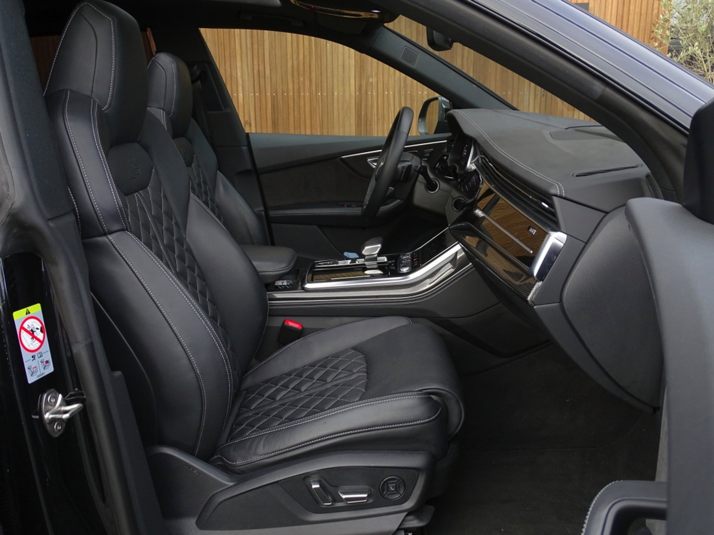 Audi Q8 55 TFSI e 381PK Quattro S line / Carbon / 23'' / B&O / 360°