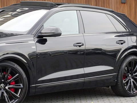 Audi Q8 55 TFSI e 381PK Quattro S line / Carbon / 23'' / B&O / 360°