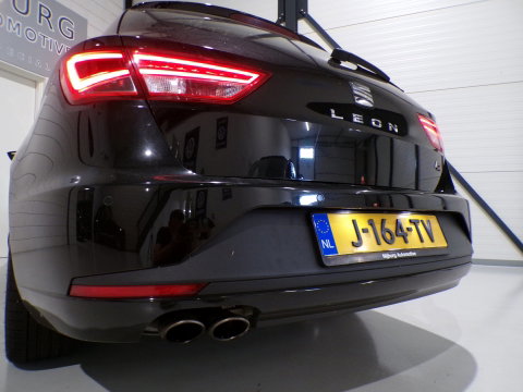SEAT Leon ST 1.4 EcoTSI FR "Automaat" Apple-Carplay Stoelverwarming Android-Auto Drive-mode 19"Velgen Full-LED Parkeersensoren