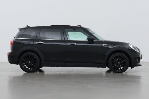 MINI Clubman 1.5 One D Chili Serious Business | Panoramadak | Automaat | Navigatie | Cruise Control | Airco | PDC | MINI Connected