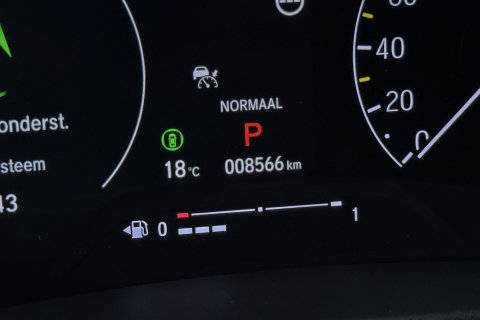 Honda HR-V 1.5 e:HEV Elegance | ACC | Stoelverwarming | Camera | Keyless | 18 Inch