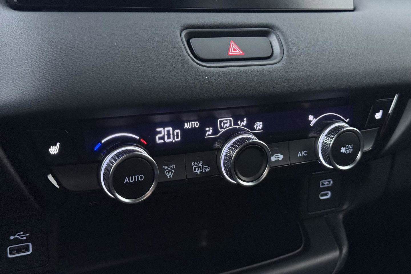 Honda HR-V 1.5 e:HEV Elegance | ACC | Stoelverwarming | Camera | Keyless | 18 Inch