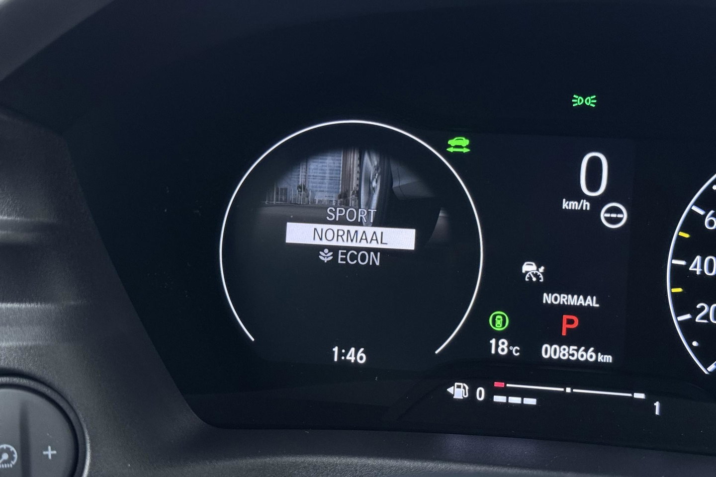Honda HR-V 1.5 e:HEV Elegance | ACC | Stoelverwarming | Camera | Keyless | 18 Inch