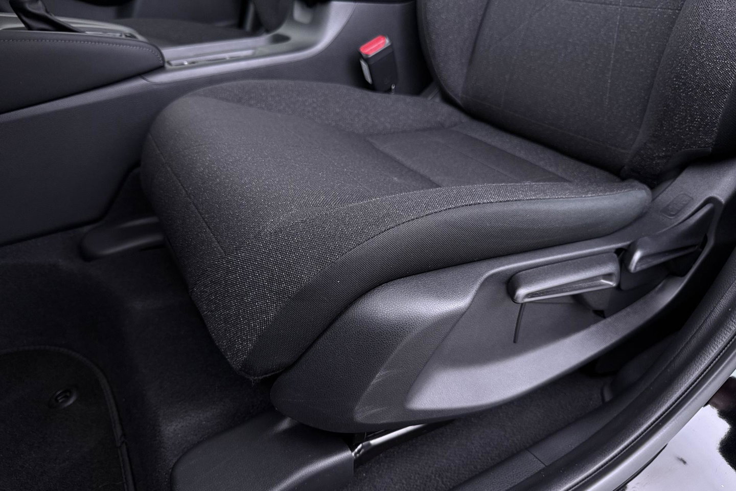 Honda HR-V 1.5 e:HEV Elegance | ACC | Stoelverwarming | Camera | Keyless | 18 Inch