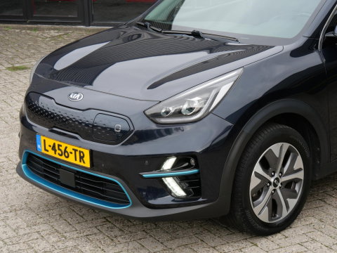 Kia e-Niro 64kWH DYNAMICPLUSLINE/ SCHUIFDAK/ SOH 93%