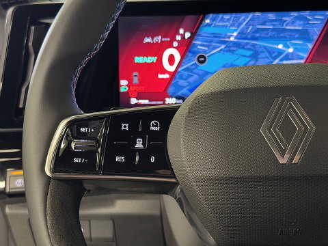 Renault Austral 1.2 E-Tech full hybrid 200 techno esprit Alpine | Panoramadak | Adaptieve Cruise Control |Achteruitrijcamera | Dodehoek Detector | DAB | Sfeerverlichting | Apple Carplay/Android Auto |