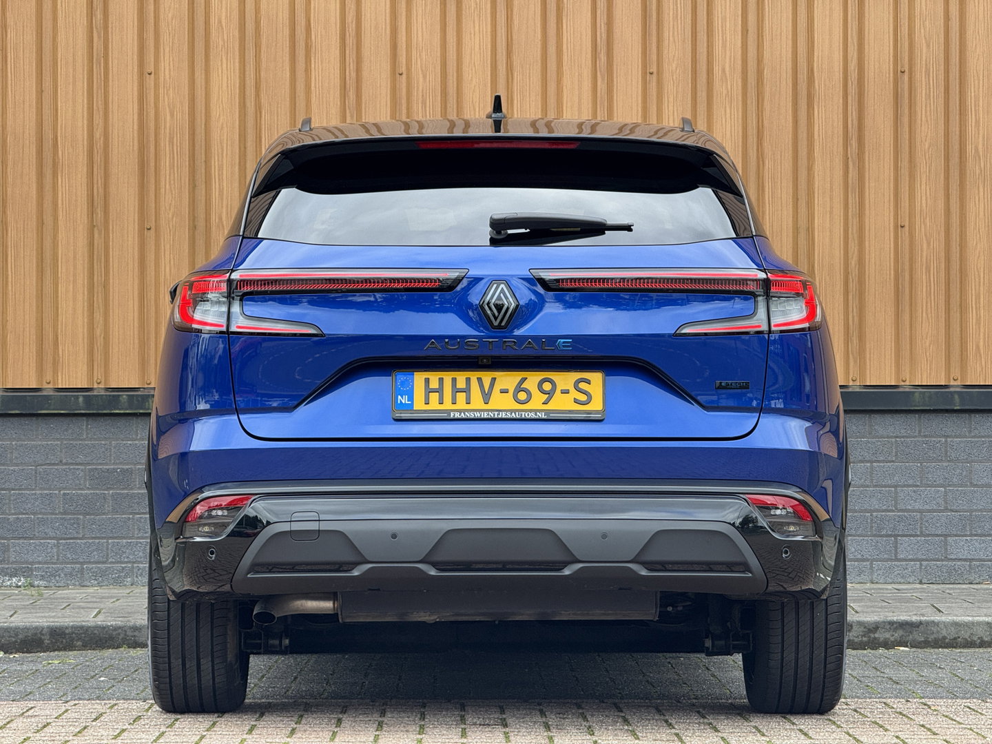 Renault Austral 1.2 E-Tech full hybrid 200 techno esprit Alpine | Panoramadak | Adaptieve Cruise Control |Achteruitrijcamera | Dodehoek Detector | DAB | Sfeerverlichting | Apple Carplay/Android Auto |
