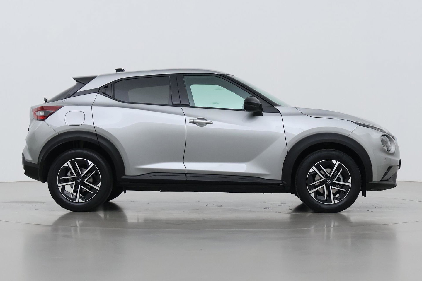 Nissan Juke 1.0 DIG-T N-Connecta | Stoel+Stuurverwarming | Camera | Keyless | Cruise Control