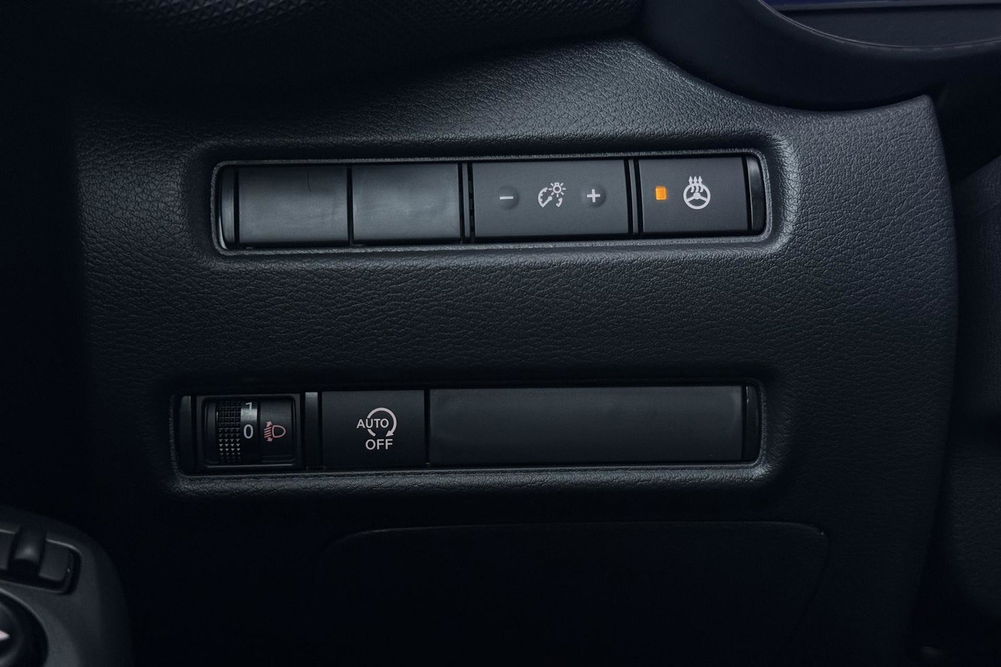 Nissan Juke 1.0 DIG-T N-Connecta | Stoel+Stuurverwarming | Camera | Keyless | Cruise Control