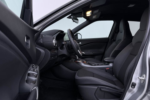 Nissan Juke 1.0 DIG-T N-Connecta | Stoel+Stuurverwarming | Camera | Keyless | Cruise Control