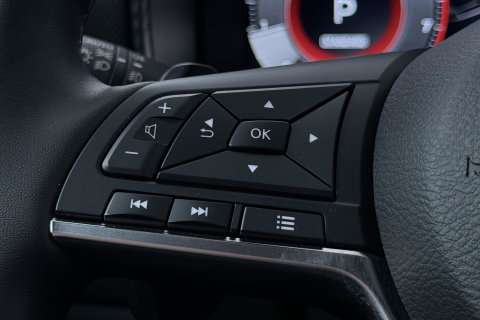 Nissan Juke 1.0 DIG-T N-Connecta | Stoel+Stuurverwarming | Camera | Keyless | Cruise Control