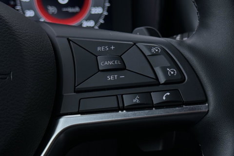 Nissan Juke 1.0 DIG-T N-Connecta | Stoel+Stuurverwarming | Camera | Keyless | Cruise Control