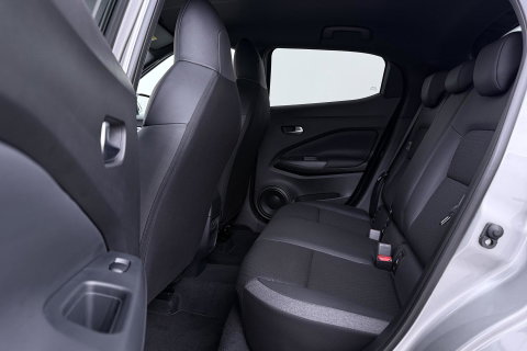 Nissan Juke 1.0 DIG-T N-Connecta | Stoel+Stuurverwarming | Camera | Keyless | Cruise Control