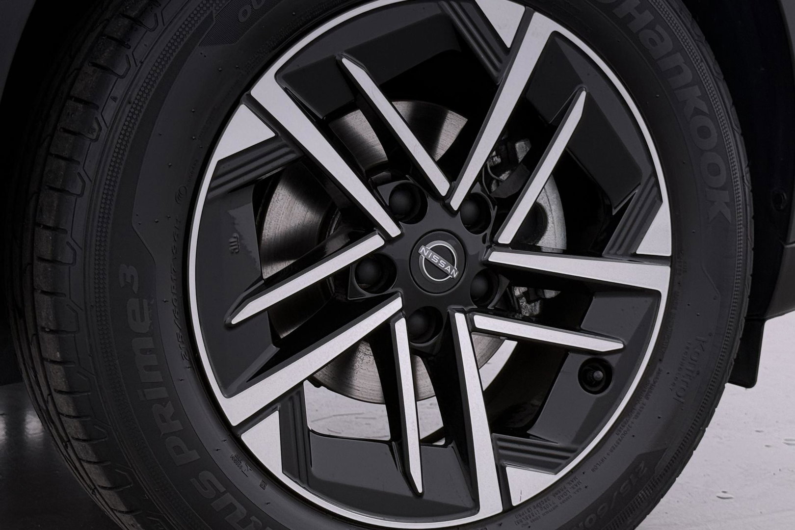 Nissan Juke 1.0 DIG-T N-Connecta | Stoel+Stuurverwarming | Camera | Keyless | Cruise Control
