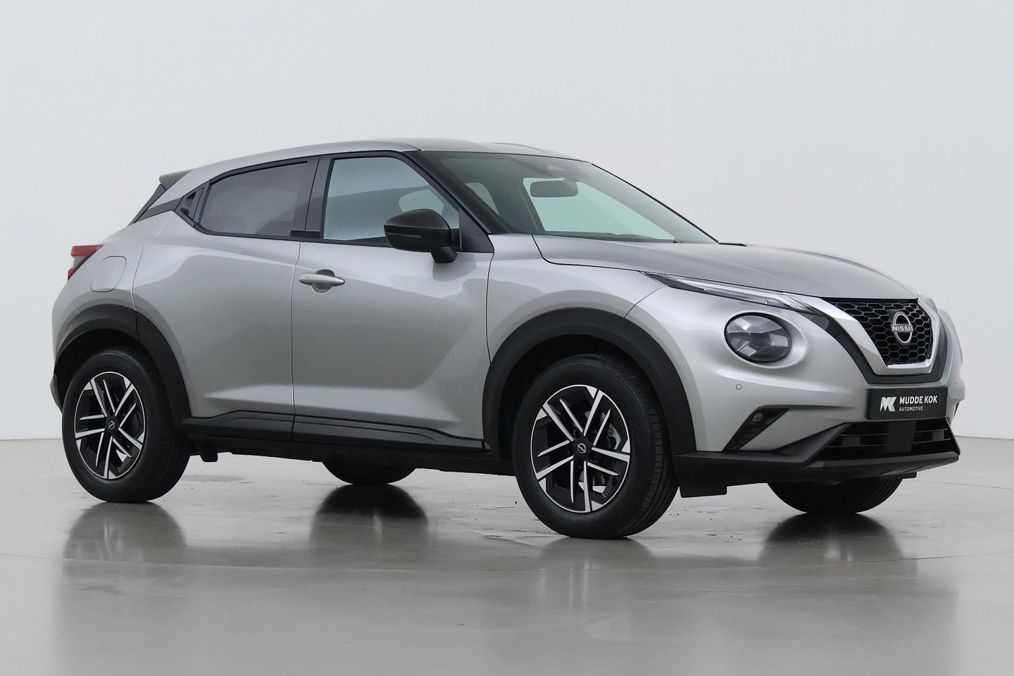 Nissan Juke 1.0 DIG-T N-Connecta | Stoel+Stuurverwarming | Camera | Keyless | Cruise Control