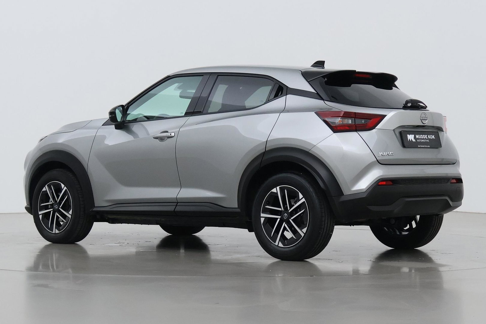 Nissan Juke 1.0 DIG-T N-Connecta | Stoel+Stuurverwarming | Camera | Keyless | Cruise Control