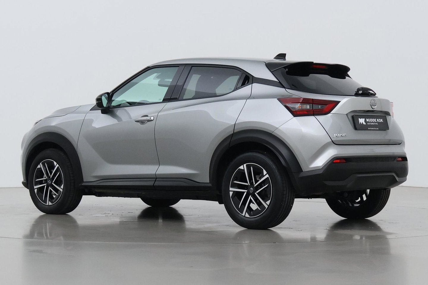 Nissan Juke 1.0 DIG-T N-Connecta | Stoel+Stuurverwarming | Camera | Keyless | Cruise Control