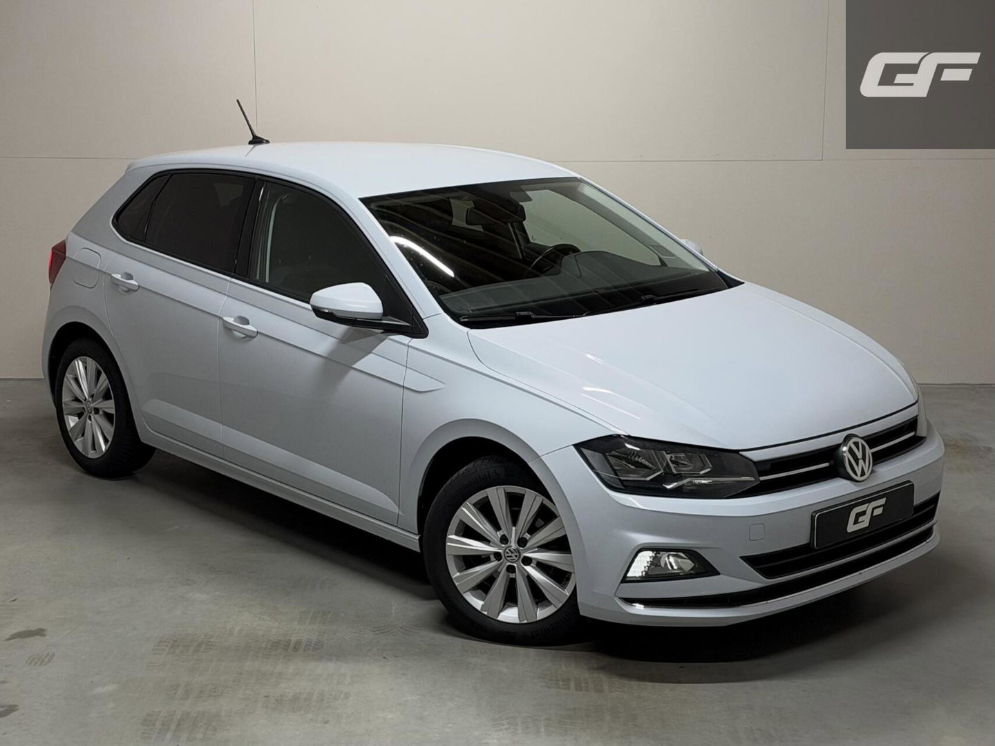 Volkswagen Polo 1.0 TSI Highline DSG Carplay ACC Camera NAP