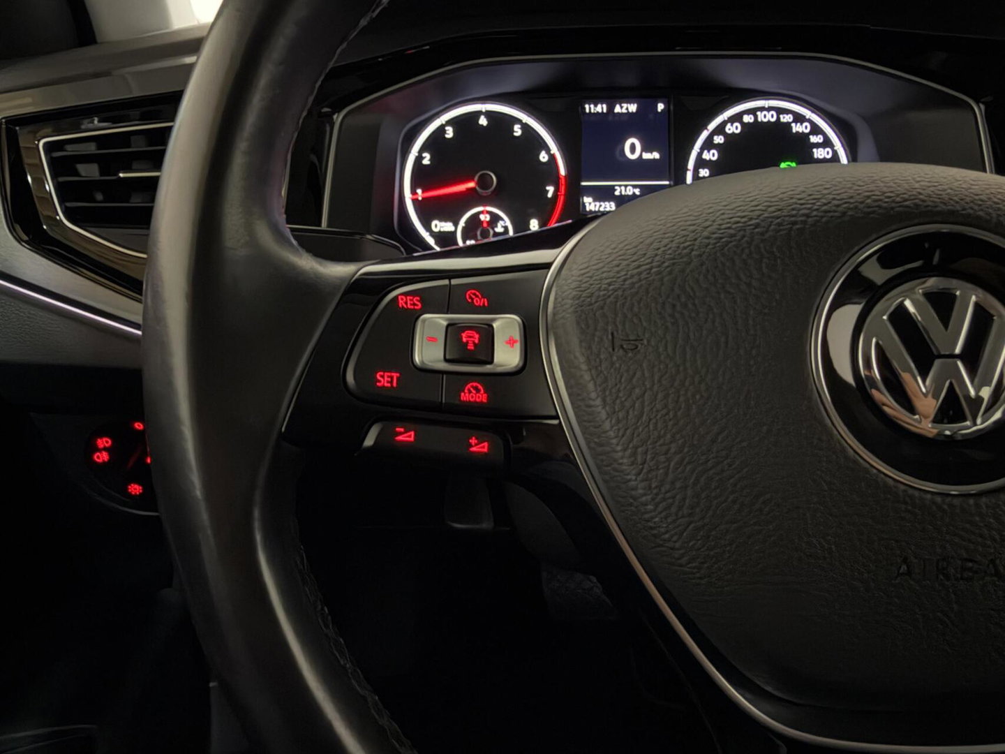 Volkswagen Polo 1.0 TSI Highline DSG Carplay ACC Camera NAP