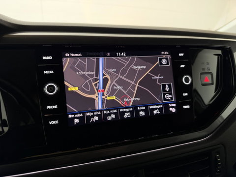 Volkswagen Polo 1.0 TSI Highline DSG Carplay ACC Camera NAP
