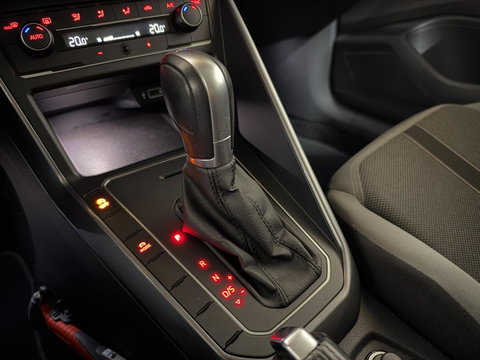 Volkswagen Polo 1.0 TSI Highline DSG Carplay ACC Camera NAP