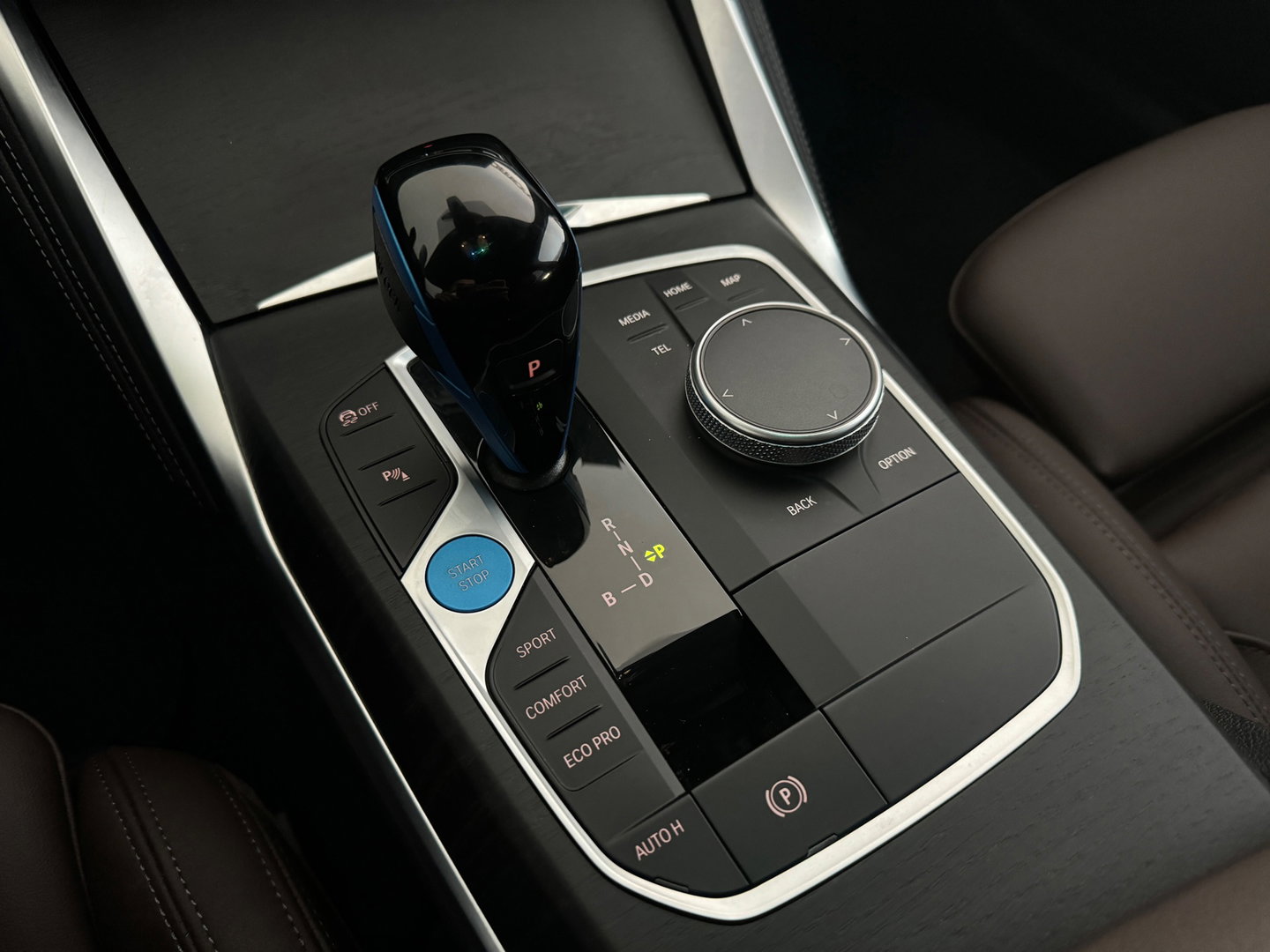 BMW i4 EDrive40 High Executive 84 kWh H/K|HuD|ACC|Camera