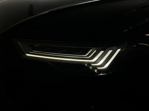 Audi A6 Avant 55 TFSI e quattro S Line Compet Pano|BTW|B&O|360c|Trekhaak