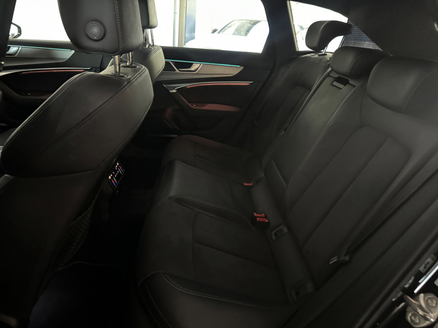 Audi A6 Avant 55 TFSI e quattro S Line Compet Pano|BTW|B&O|360c|Trekhaak