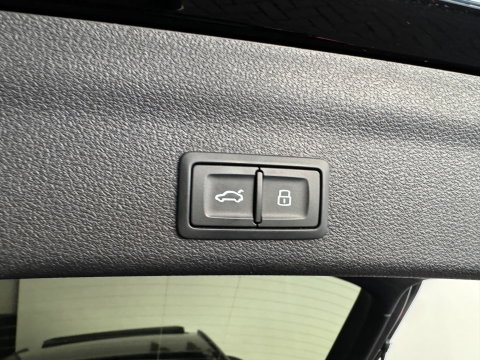 Audi A6 Avant 55 TFSI e quattro S Line Compet Pano|BTW|B&O|360c|Trekhaak